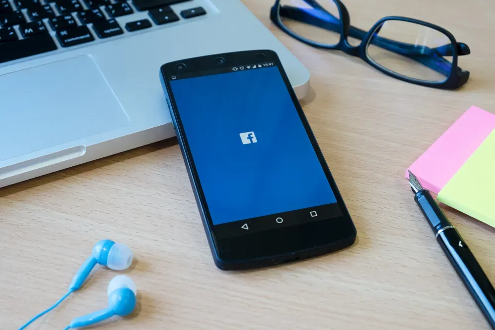 facebook pomocny w biznesie online marki