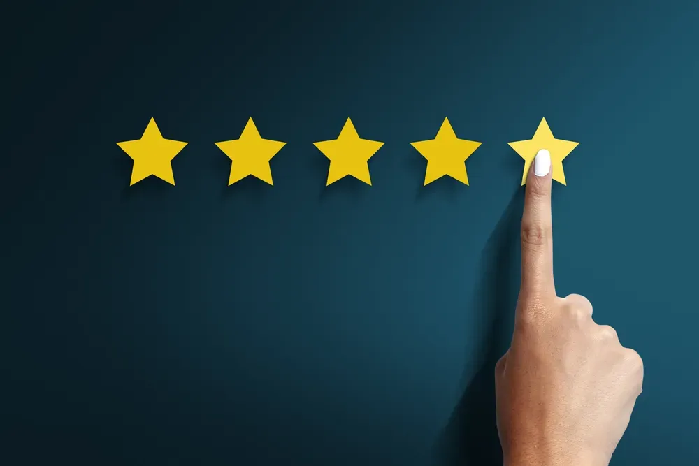 udzielanie konstruktywnego feedbacku